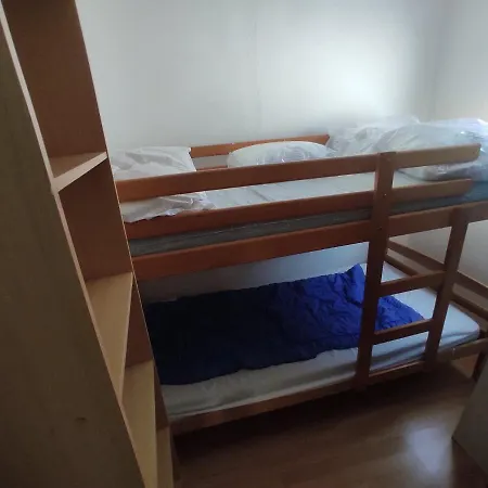 Charmante Maison Avec Jardin A Biscarrosse بيت للعطل *