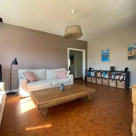 Holiday home Charming House With Garden Ustaritz